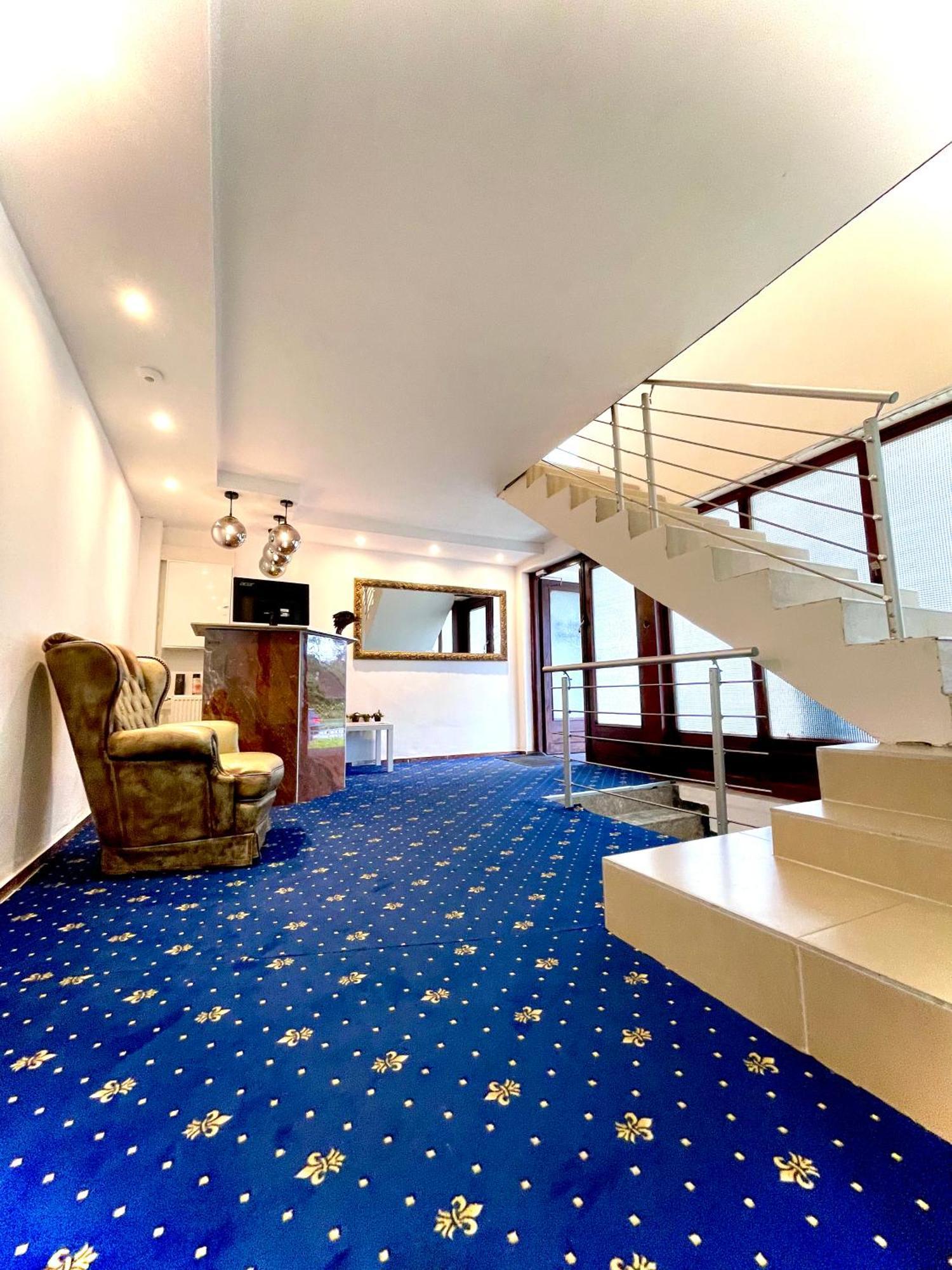 Hotel Hamburg Inn Екстериор снимка