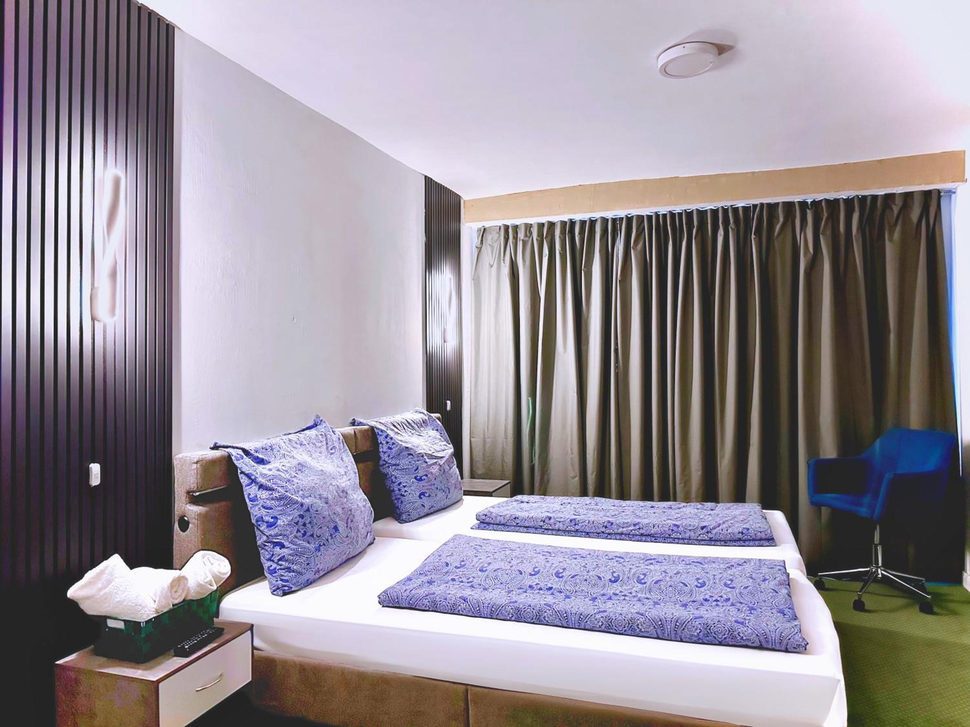 Hotel Hamburg Inn Екстериор снимка